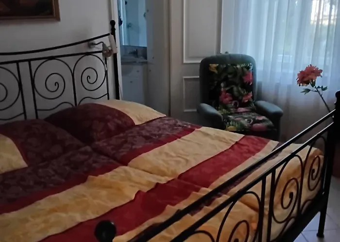 Gaestehaus Leutner Lägenhet Burgau