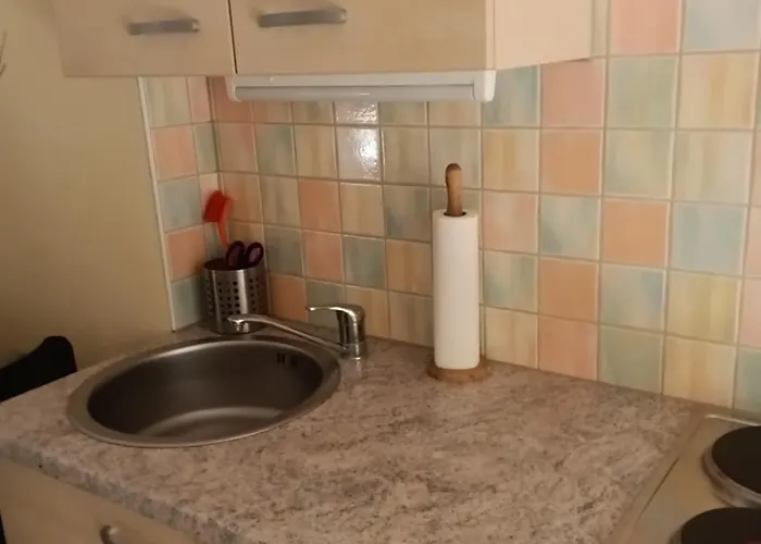 Gaestehaus Leutner * Burgau